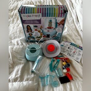 Make it Real Kids Pottery wheel craft studio set